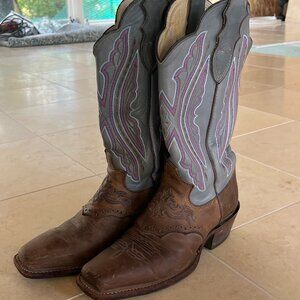 Justin Women's Cowboy Boots, Size 6.5